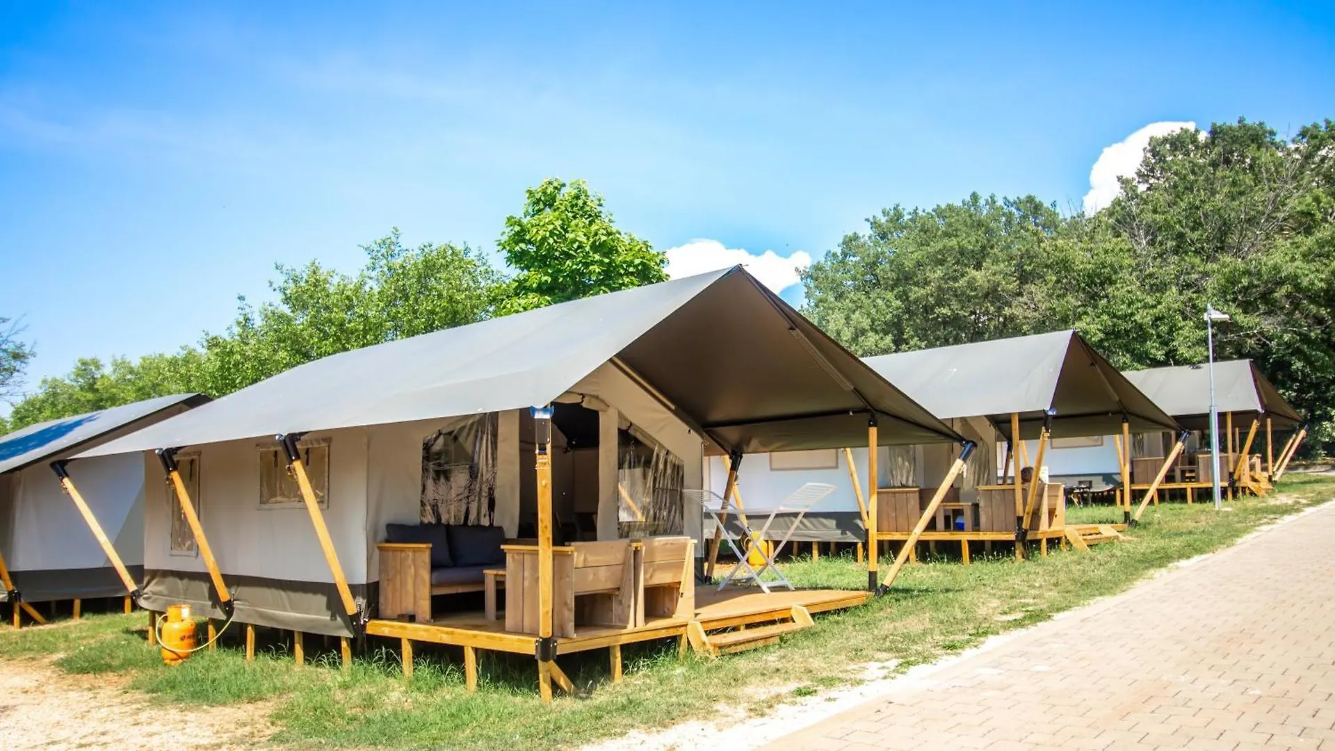 Holiday park Easyatent Safari Tent Zelena Laguna